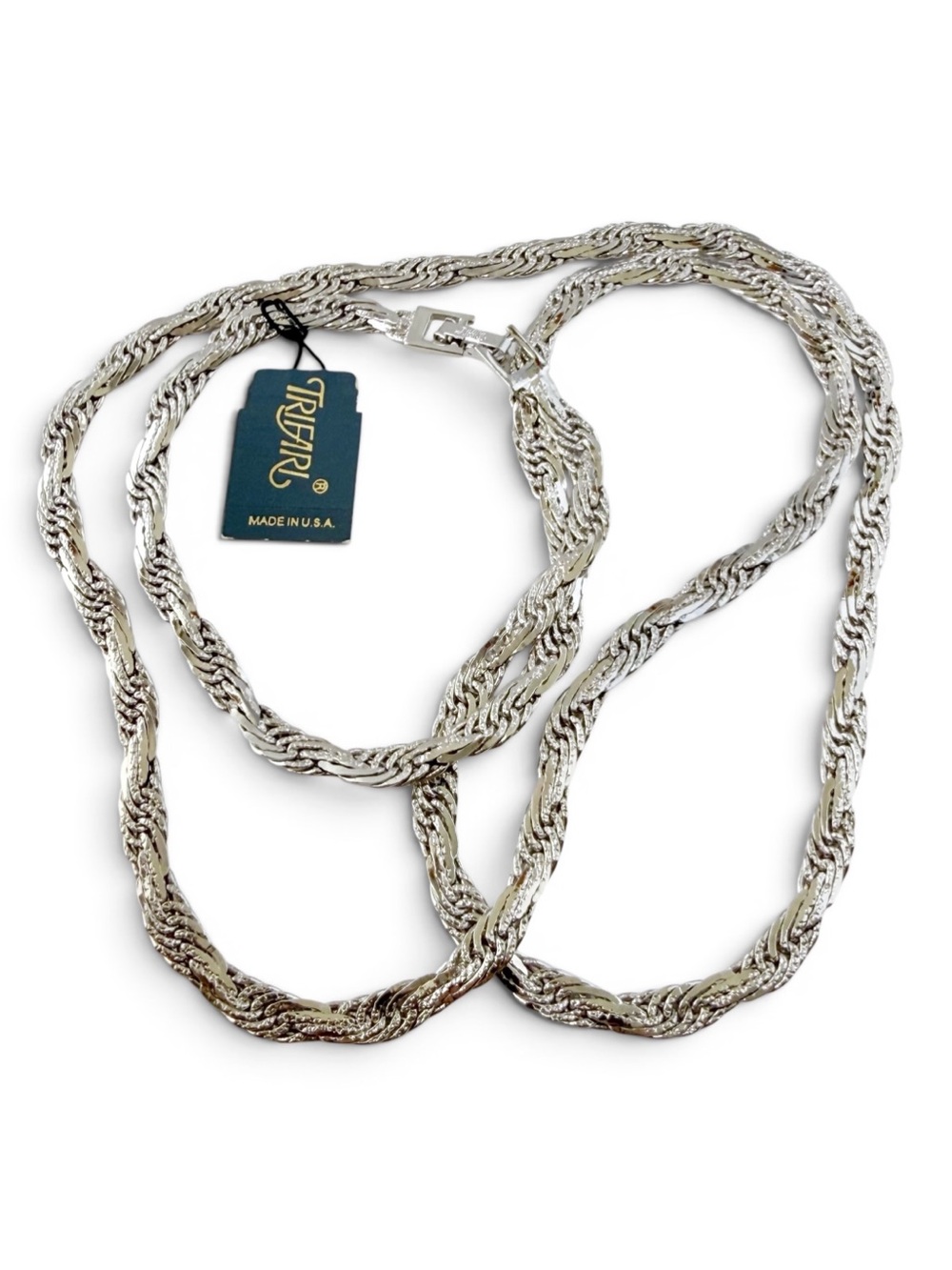 Vintage Trifari Textured Flat Woven Chain Link Necklace 30” Silvertone